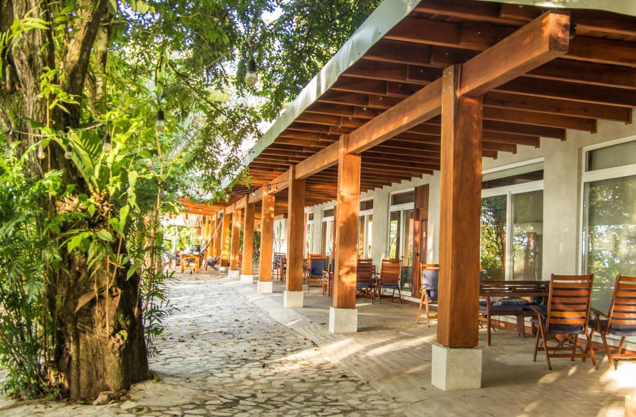Hotel Gringo Perdido El Remate Kültér fotó